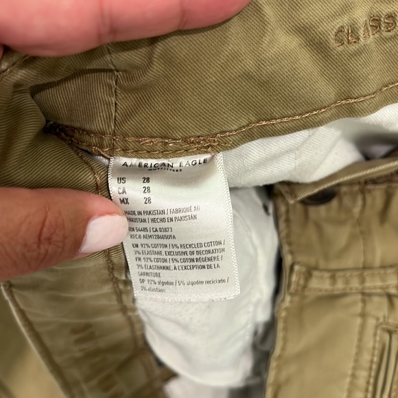 AE flex 7” men’s lived in khaki short size 28 - Picture 4 of 4